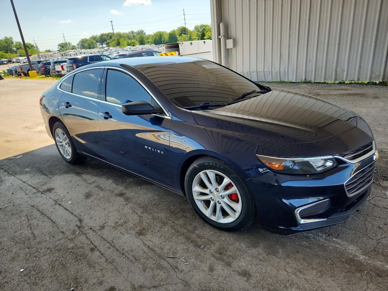 2016 Chevrolet Malibu Ls - Фото 4