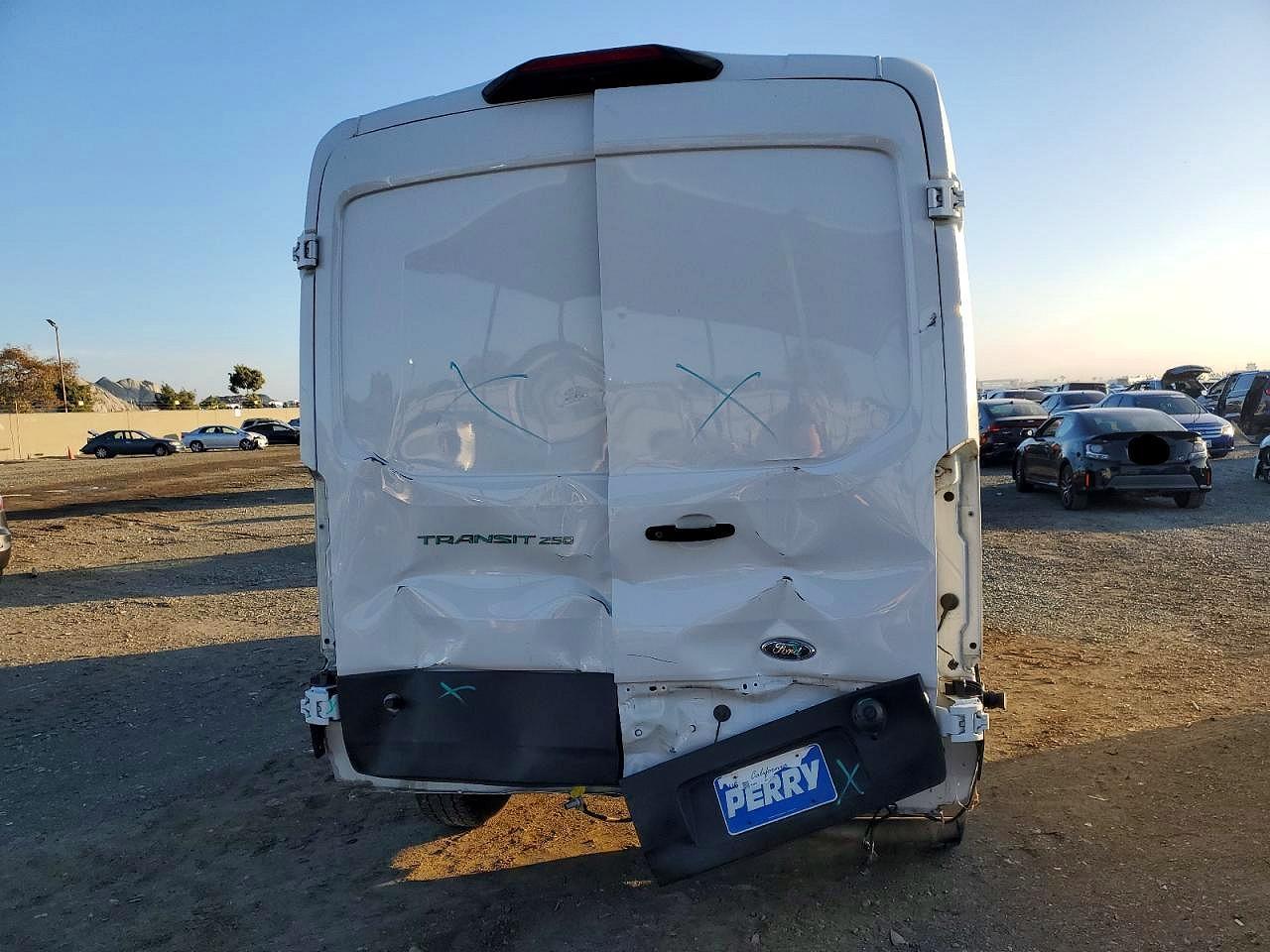2021 Ford Transit T-250 Delivery Van - Фото 6