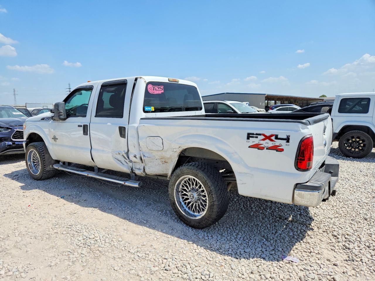 2011 Ford F250 Super Duty - Image 2
