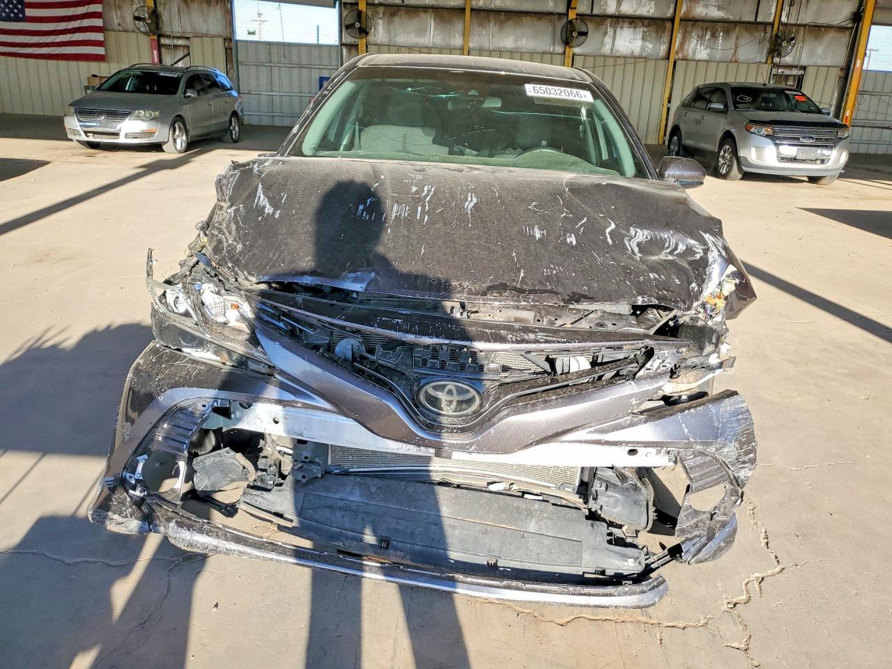2019 Toyota Camry Le - Image 5