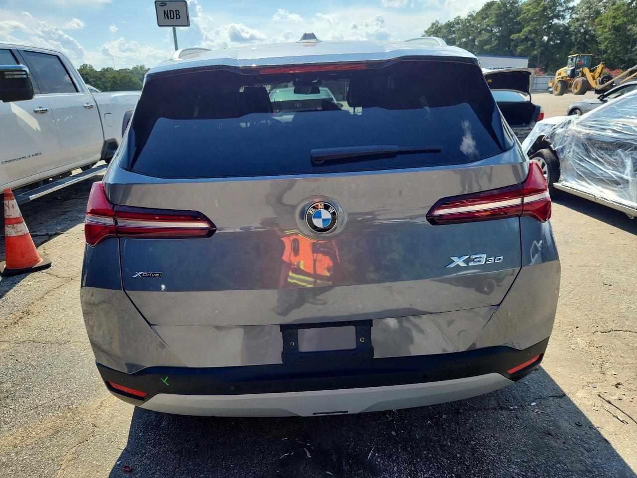 2025 BMW X3 30 xDrive - Фото 6