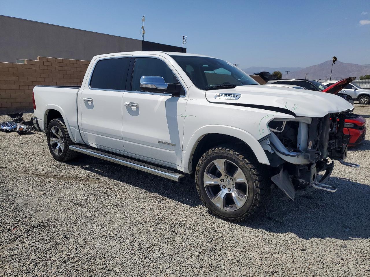 2022 Ram 1500 Laramie - Фото 4