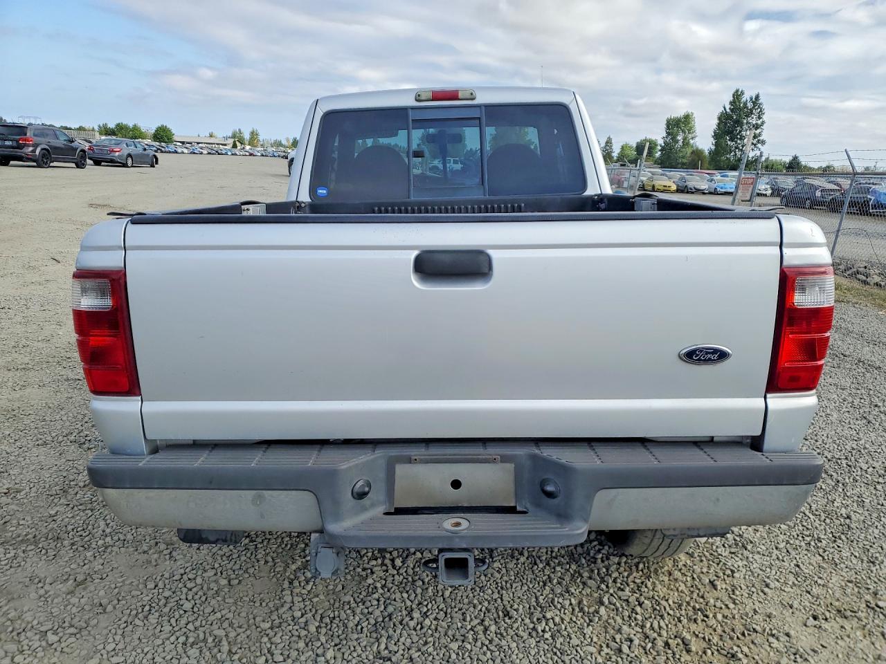 2002 Ford Ranger Super Cab - Image 6