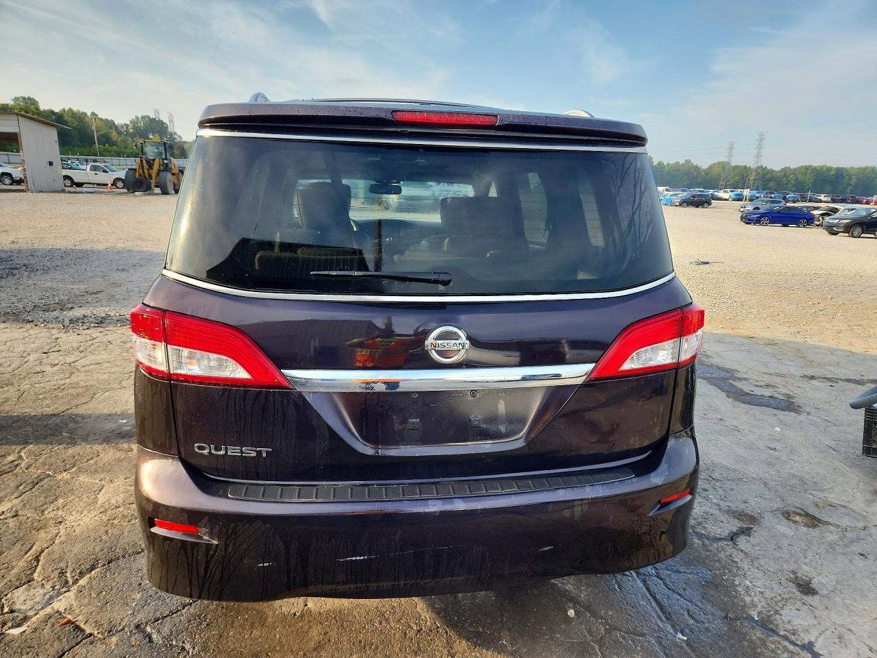 2011 Nissan Quest 3.5 S - Image 6