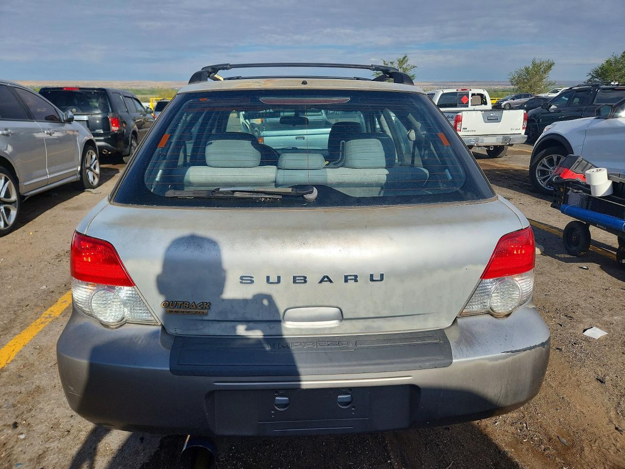 2004 Subaru Impreza Outback Sport - Фото 6