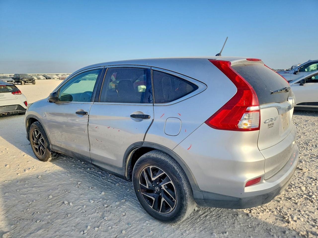 2016 Honda Cr-V Se - Image 2