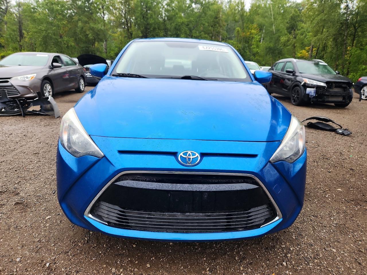 2016 Toyota Yaris 4D - Image 5