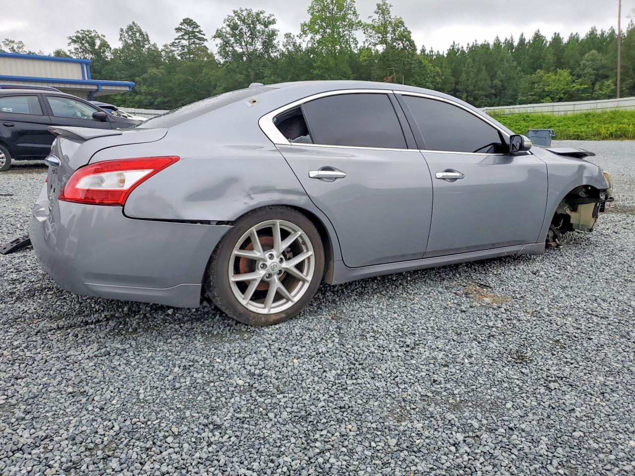 2009 Nissan Maxima 3.5 S - Фото 3