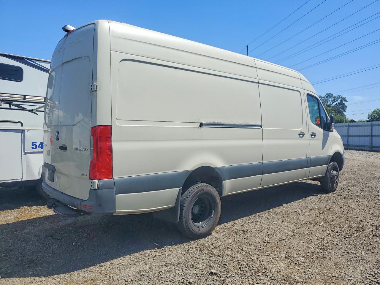 2021 Mercedes-Benz Sprinter 3500 Xd Delivery Van - Фото 3
