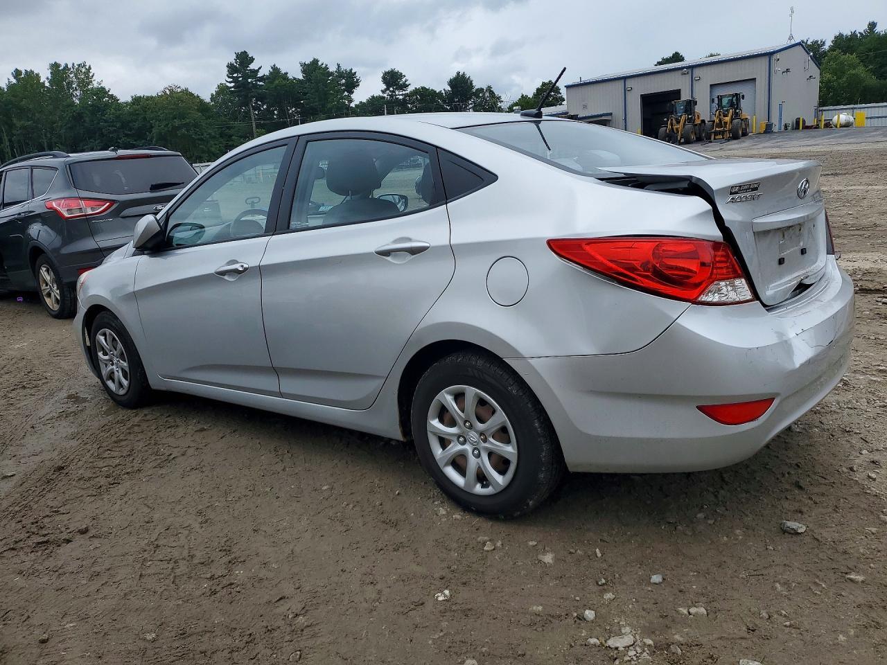 2014 Hyundai Accent Gls - Image 2