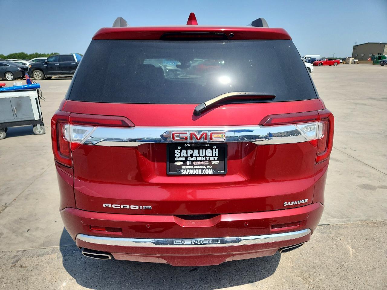 2023 GMC Acadia Denali - Image 6
