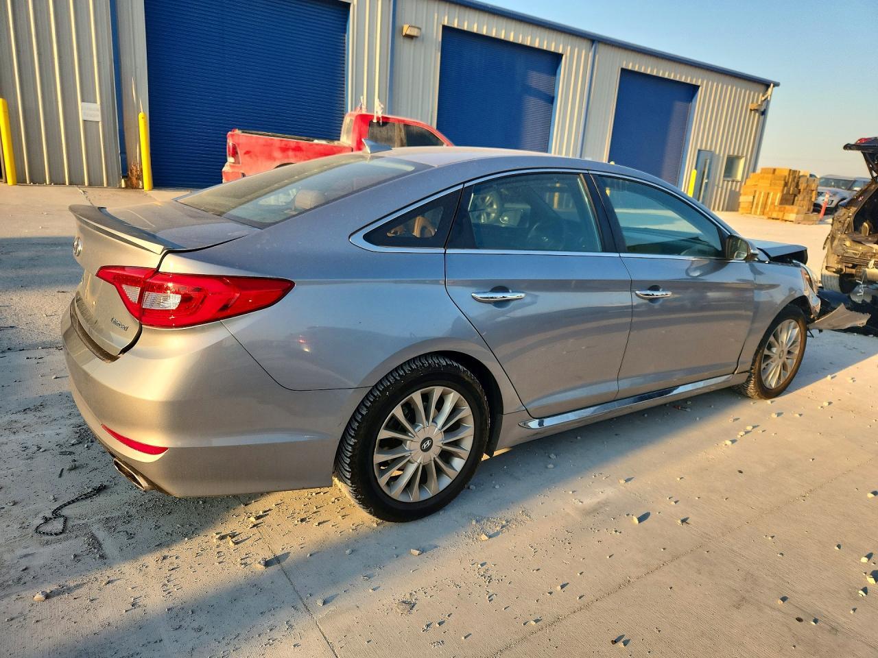 2015 Hyundai Sonata Limited - Фото 3