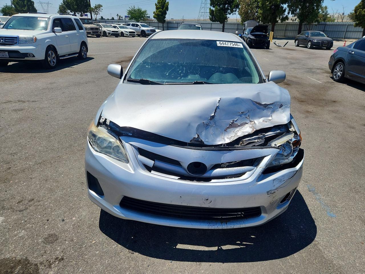 2013 Toyota Corolla Le - Image 5
