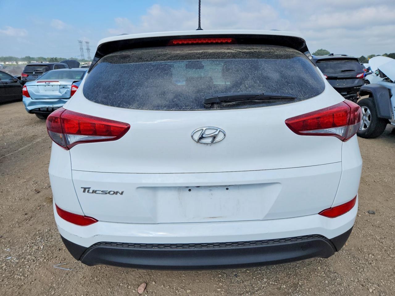 2017 Hyundai Tucson Se - Image 6
