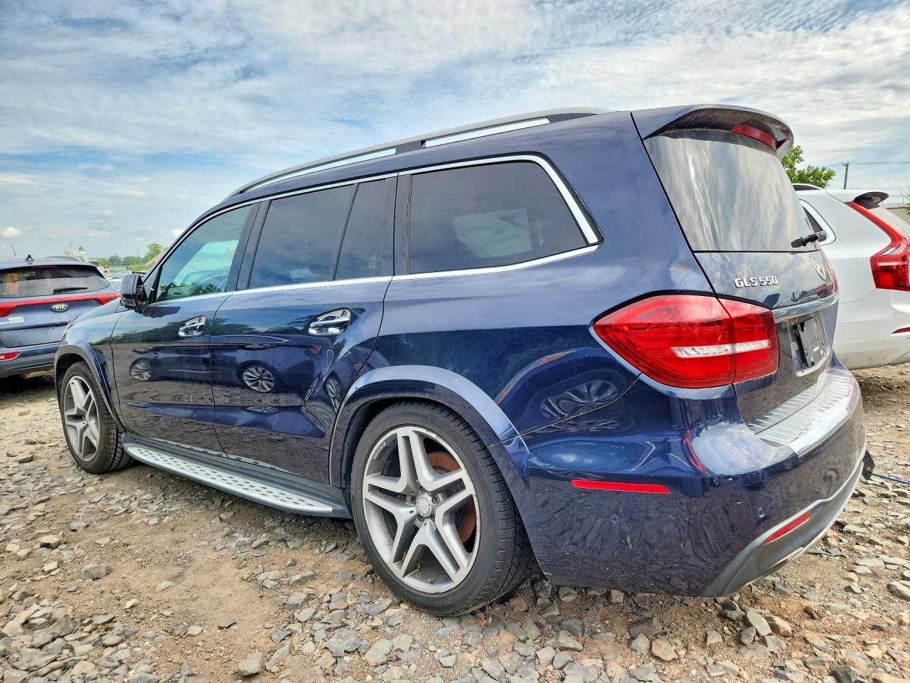 2017 Mercedes-Benz Gls 550 4Matic - Image 2