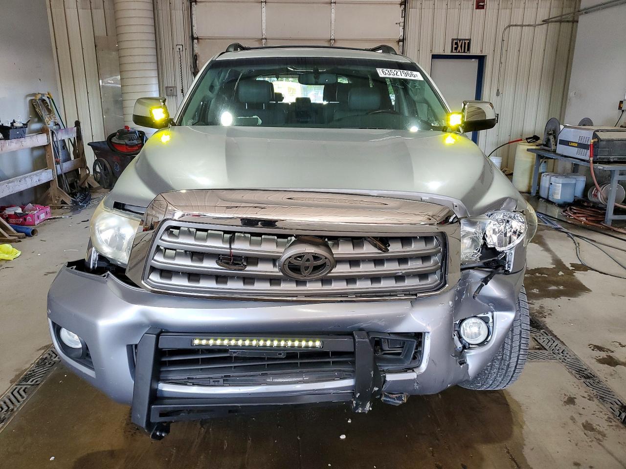 2012 Toyota Sequoia Platinum - Фото 5