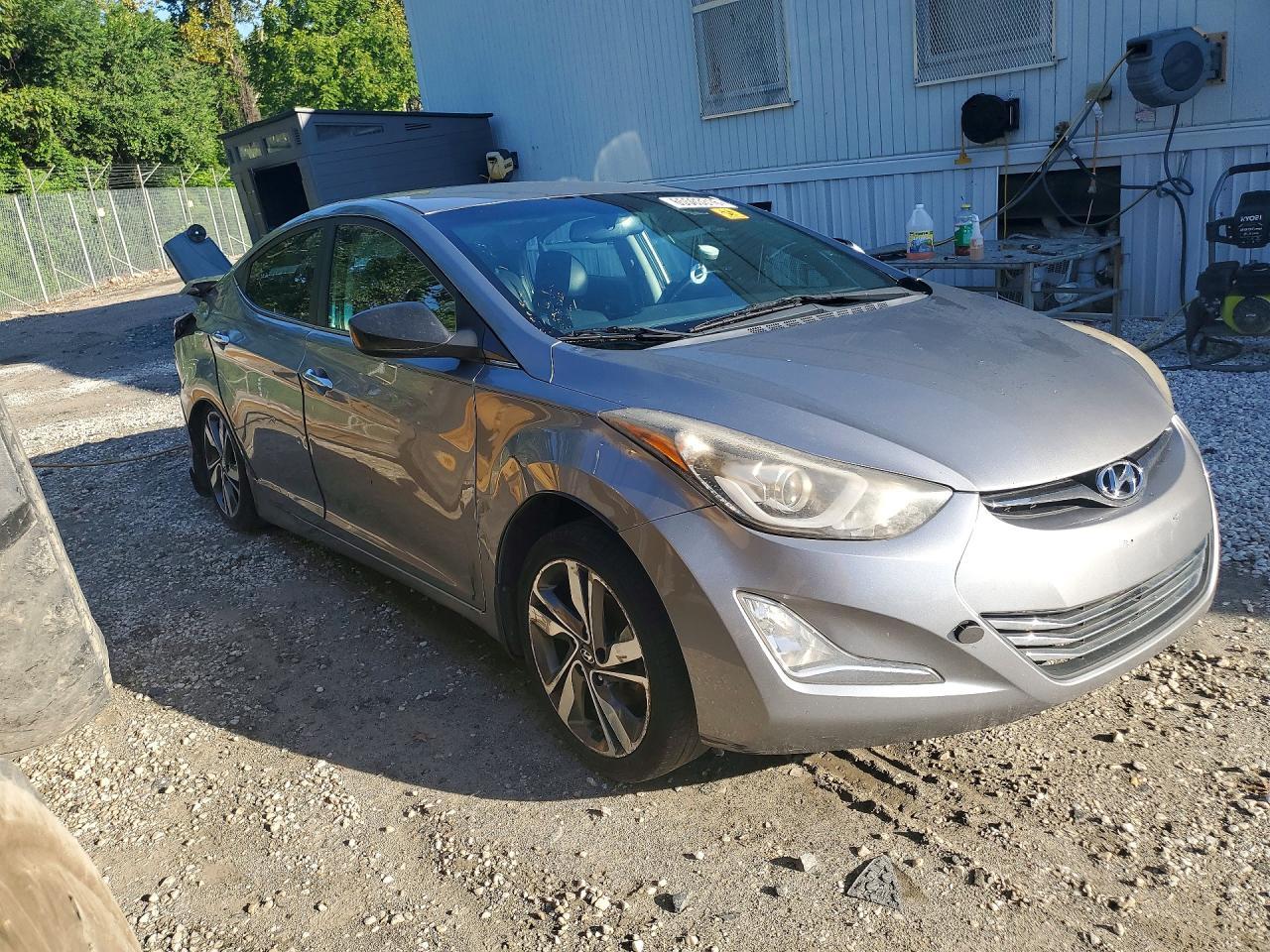 2015 Hyundai Elantra Limited - Фото 4