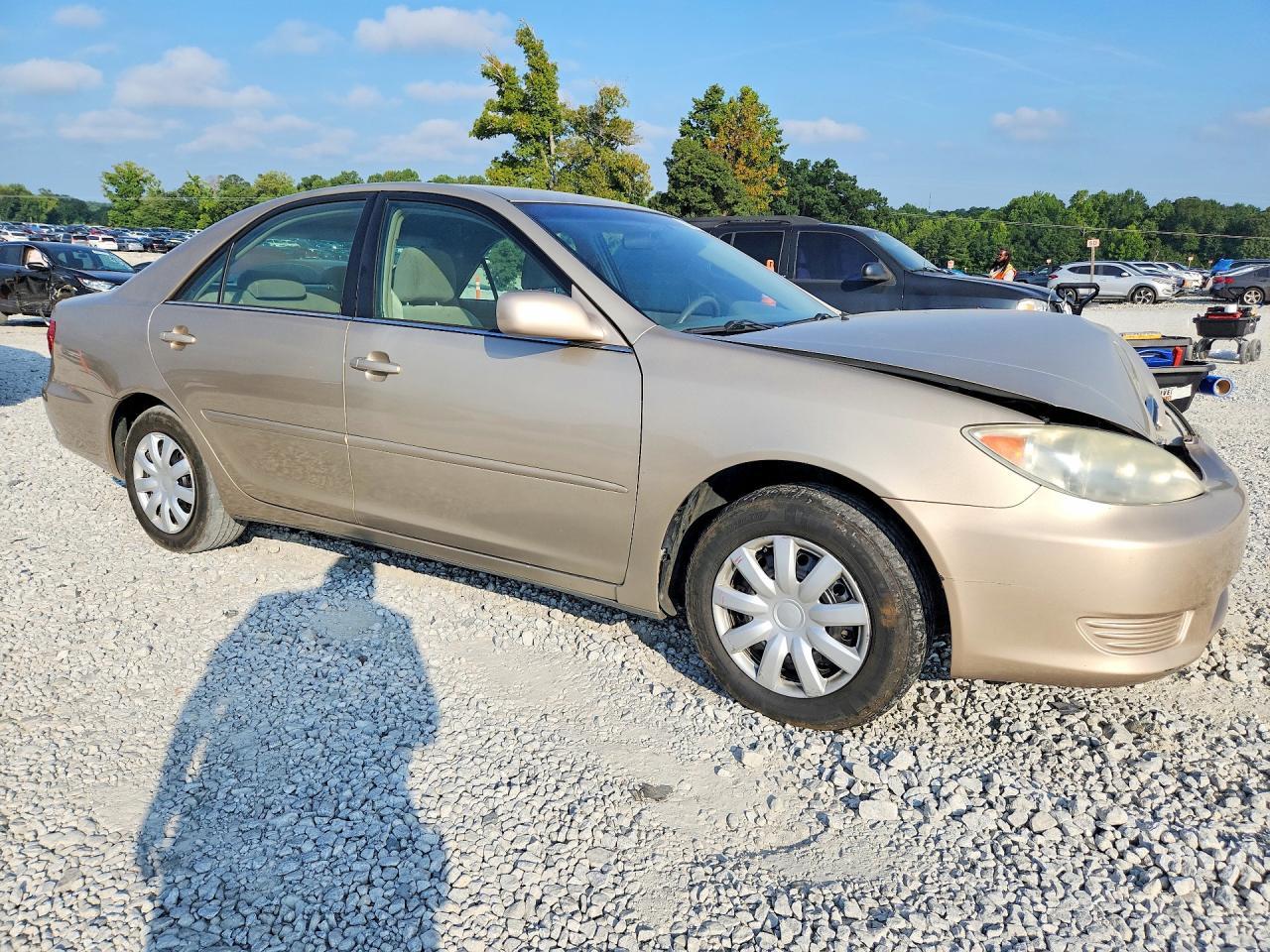 2005 Toyota Camry Le - Фото 4