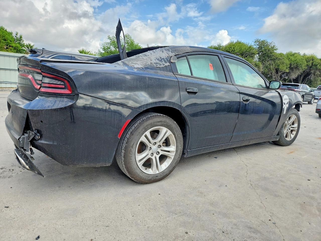 2022 Dodge Charger Sxt - Фото 3