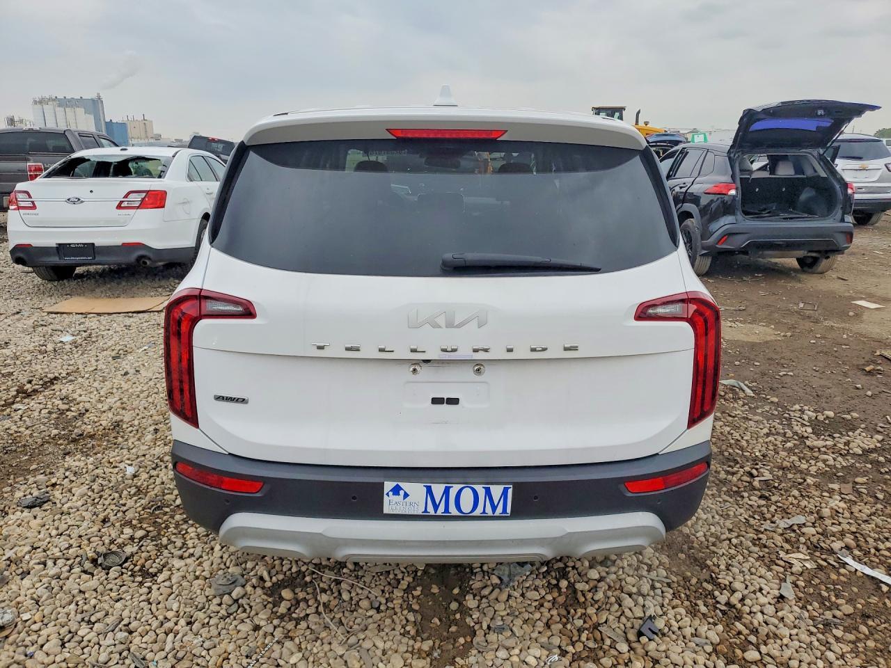 2022 Kia Telluride Lx - Image 6