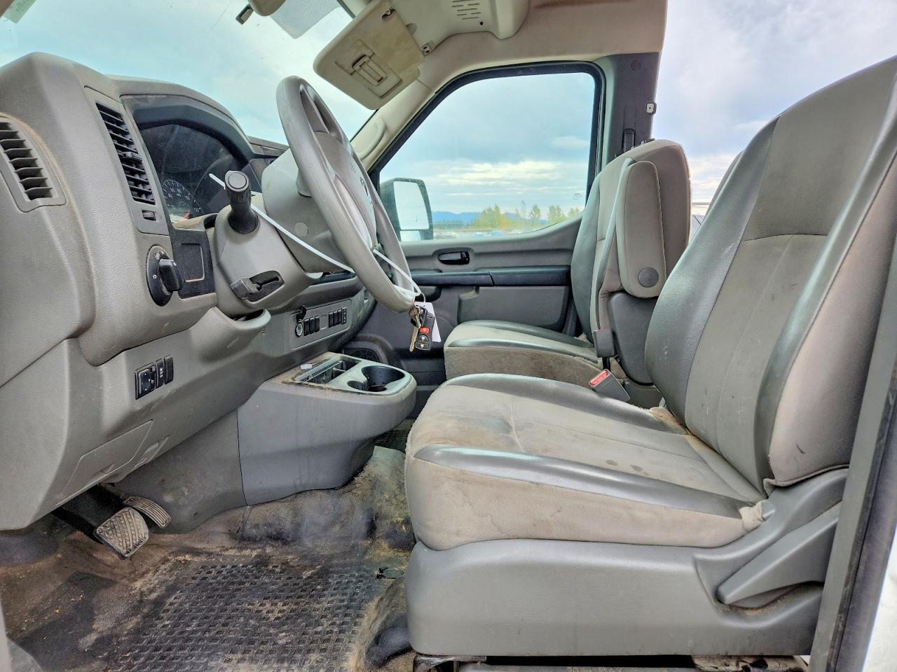 2021 Nissan Nv2500 Delivery Van - Фото 7
