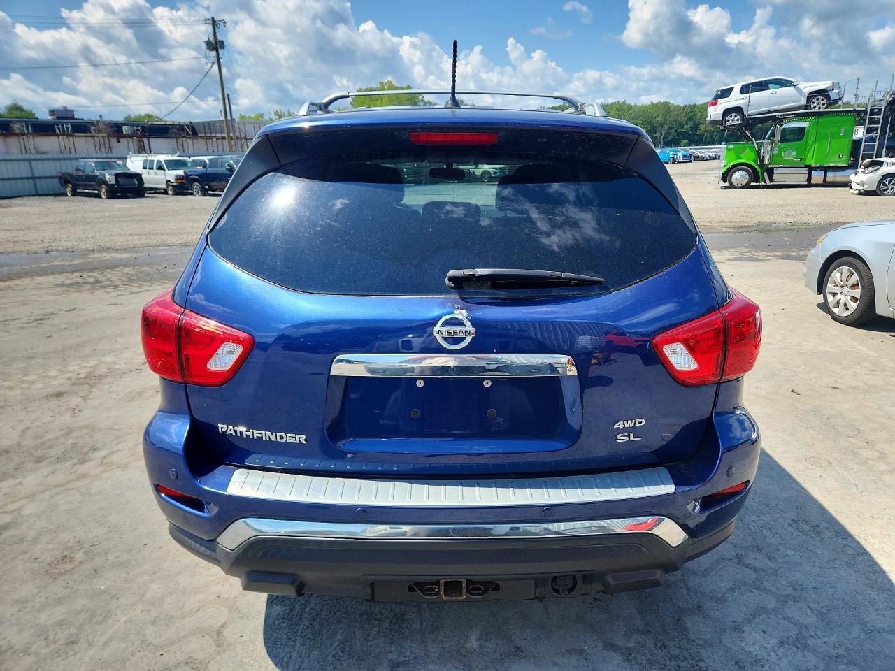 2017 Nissan Pathfinder Sl - Фото 6