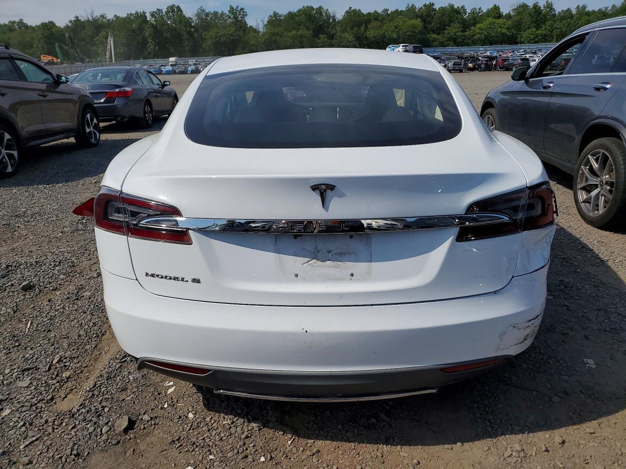 2013 Tesla Model S - Фото 6