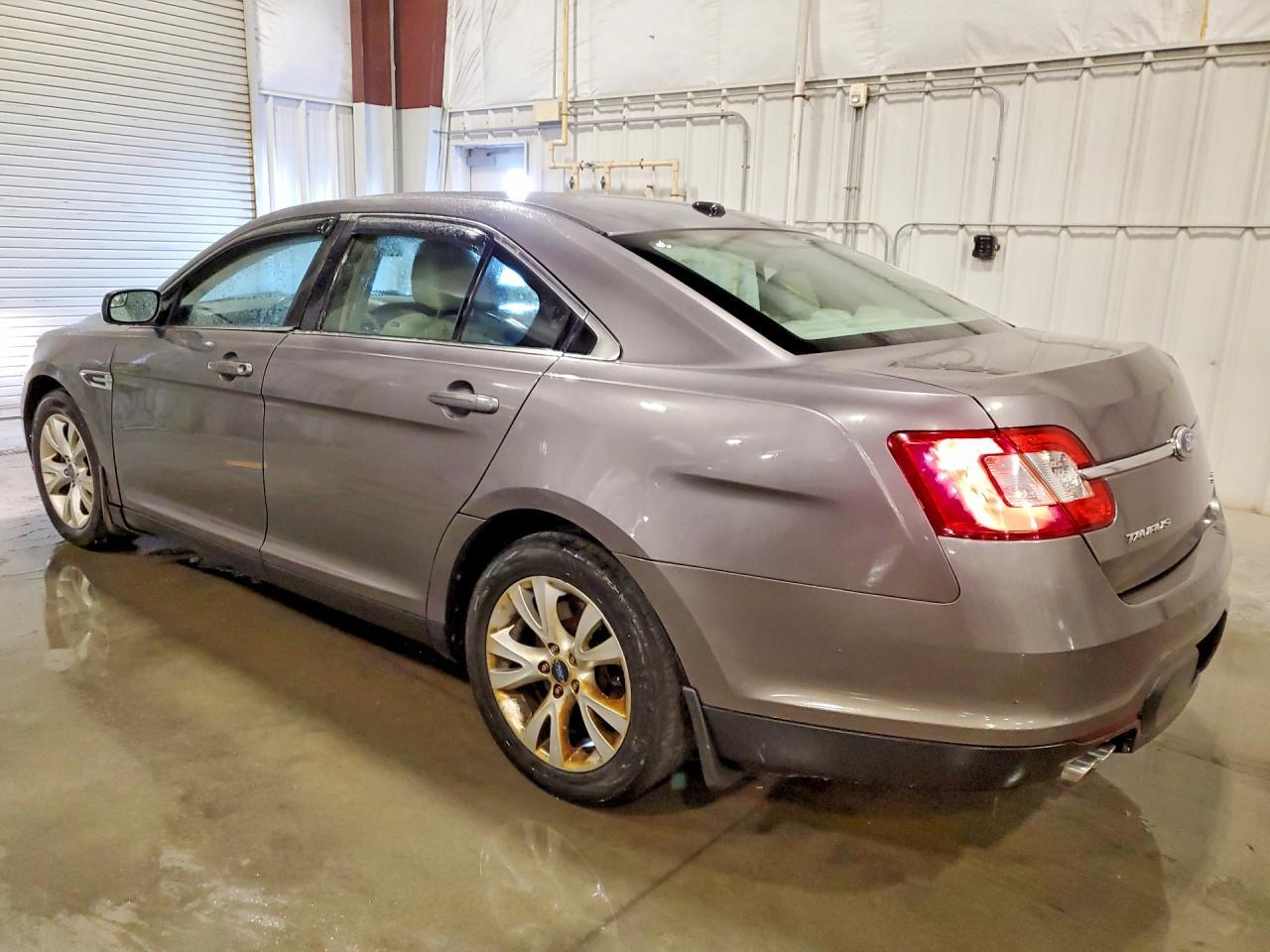 2012 Ford Taurus Sel - Фото 2