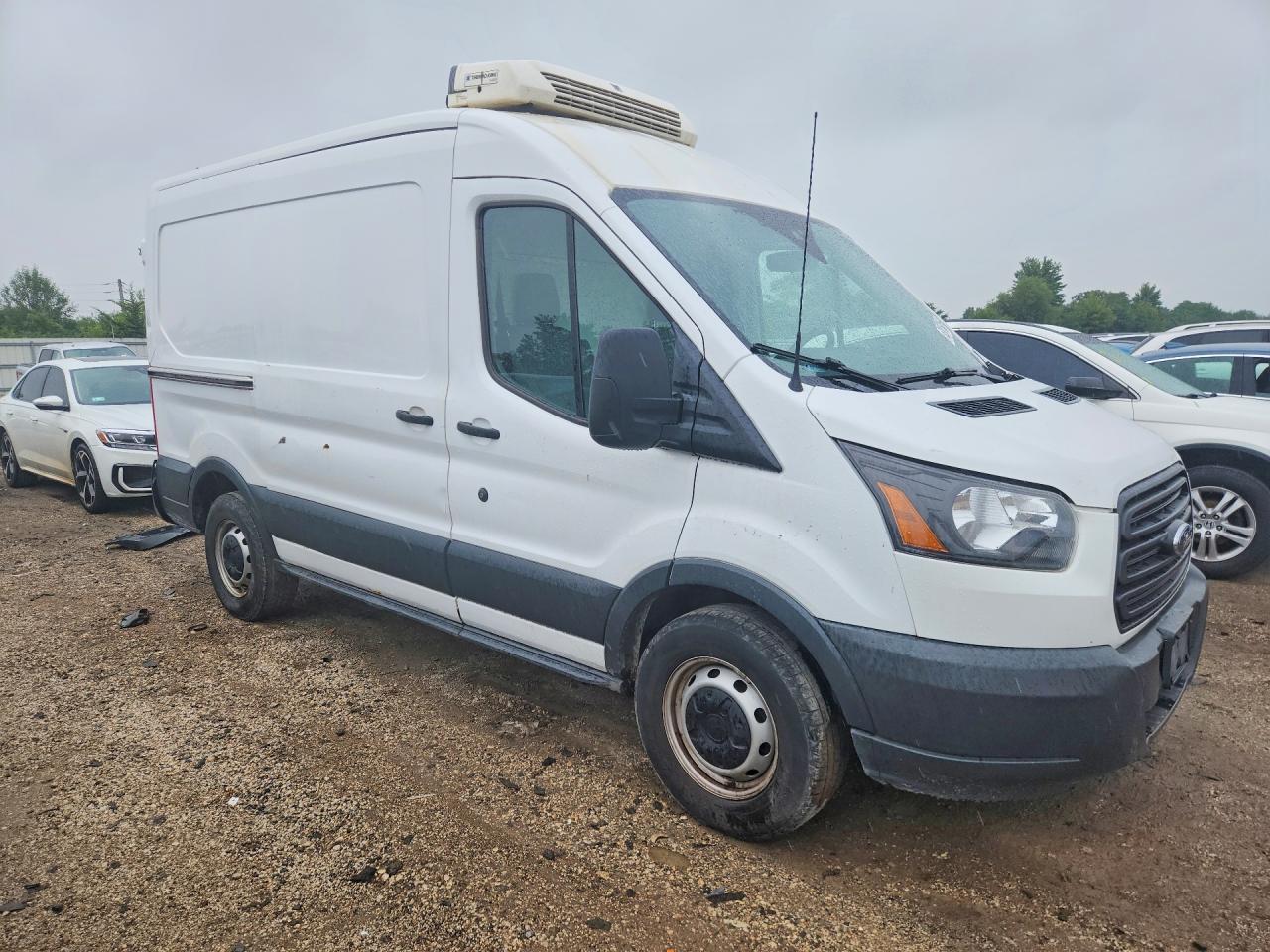 2018 Ford Transit 350 Refrigerated Delivery Van - Image 4