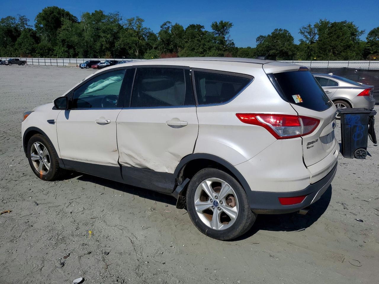 2016 Ford Escape Se - Фото 2