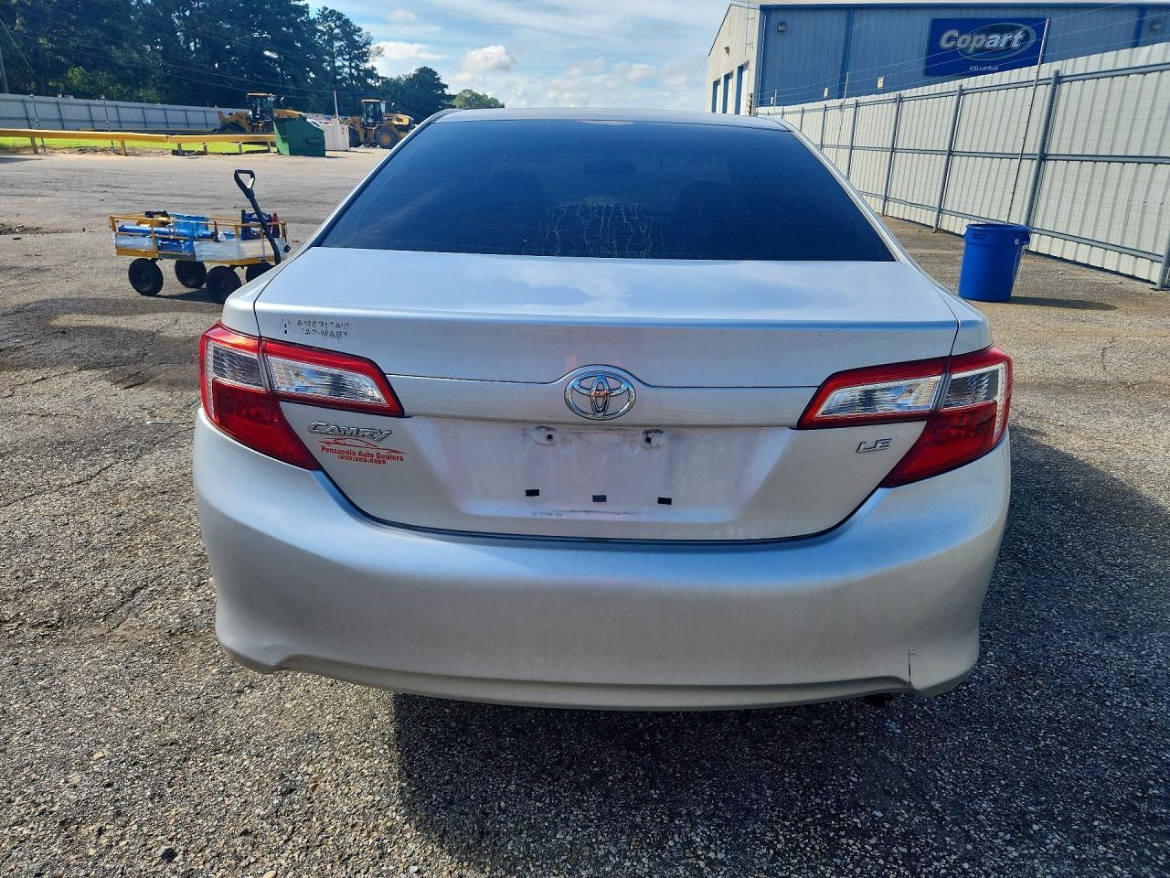 2012 Toyota Camry Le - Image 6