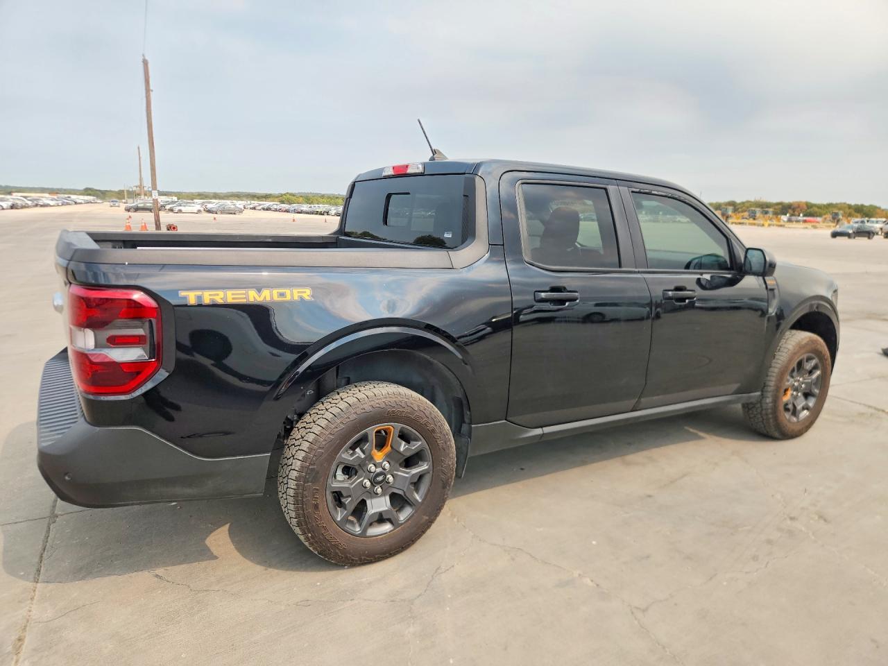 2024 Ford Maverick Lariat Tremor - Image 3