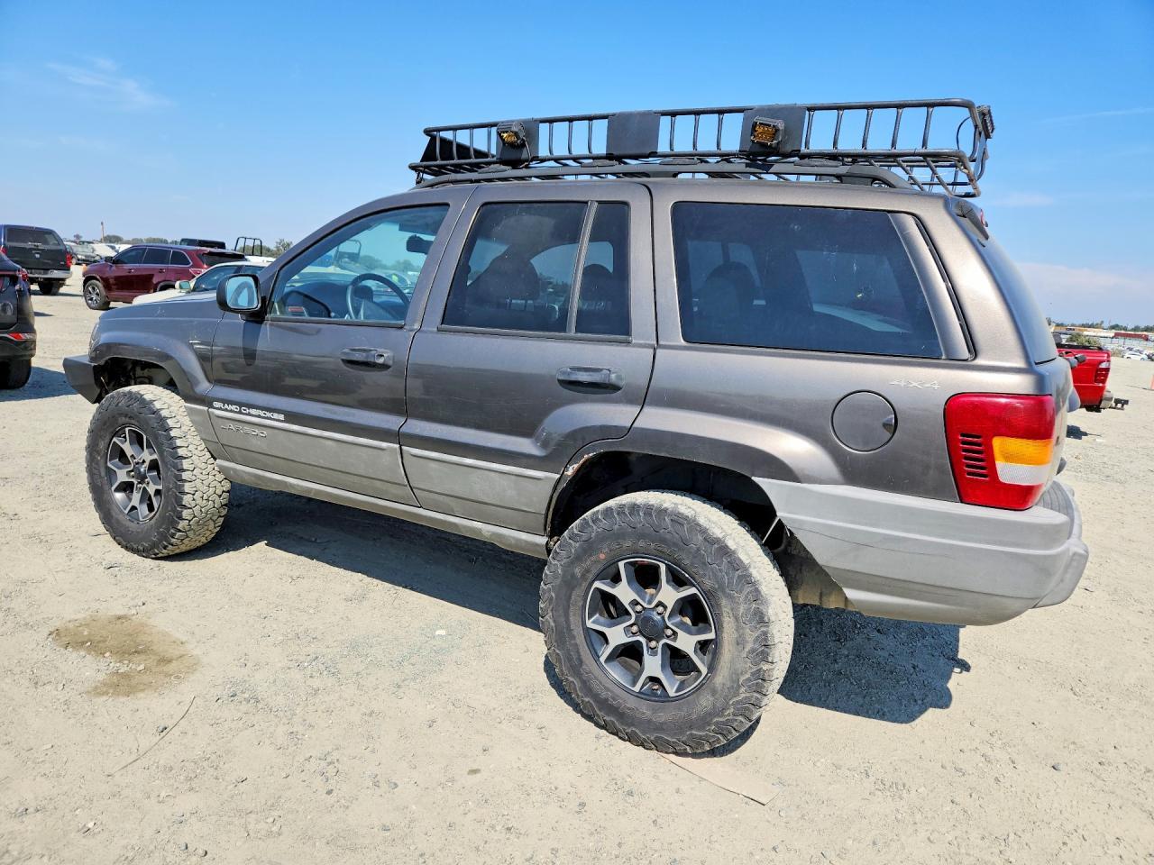 1999 Jeep Grand Cherokee Laredo - Фото 2