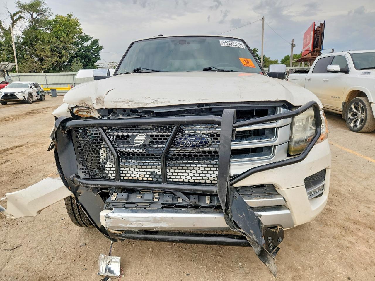 2017 Ford Expedition Platinum - Фото 5