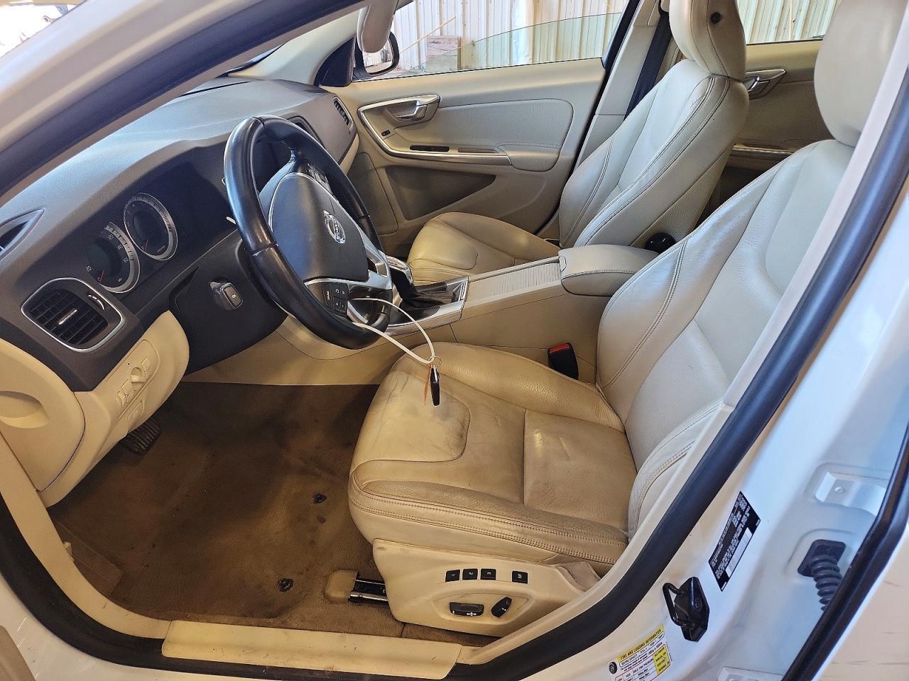 2013 Volvo S60 T5 - Image 7