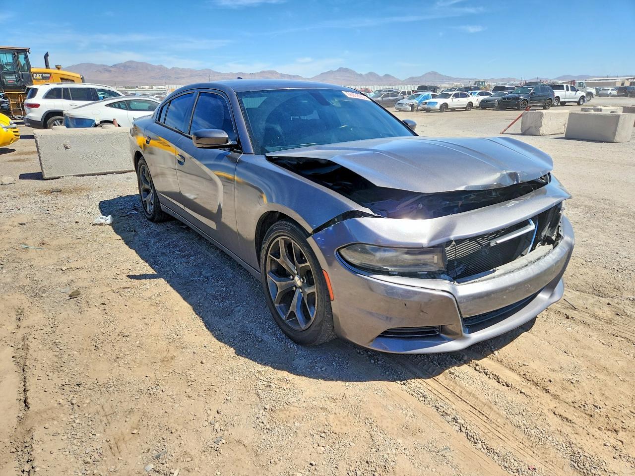 2015 Dodge Charger Sxt - Image 4