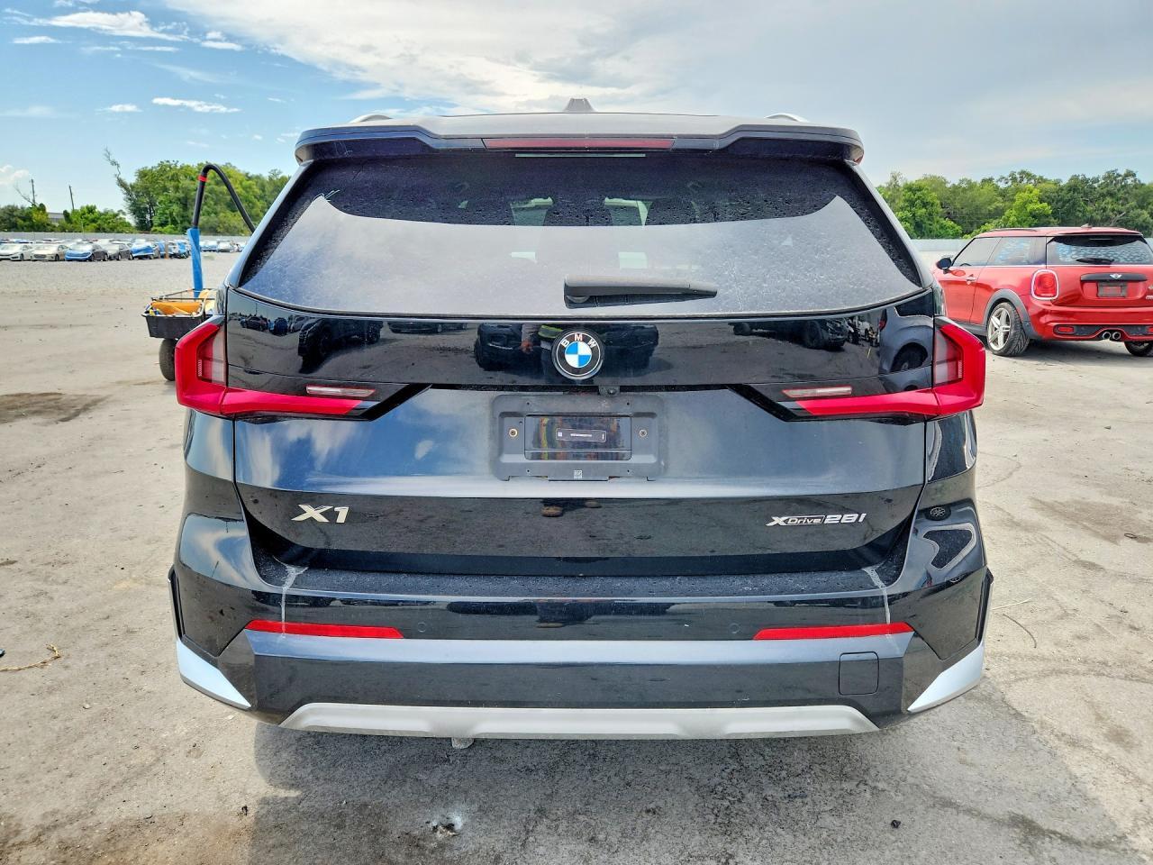 2025 BMW X1 xDrive28I - Фото 6