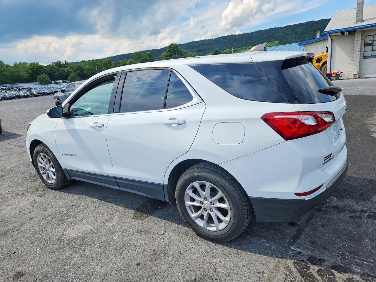 2019 Chevrolet Equinox Lt - Фото 2