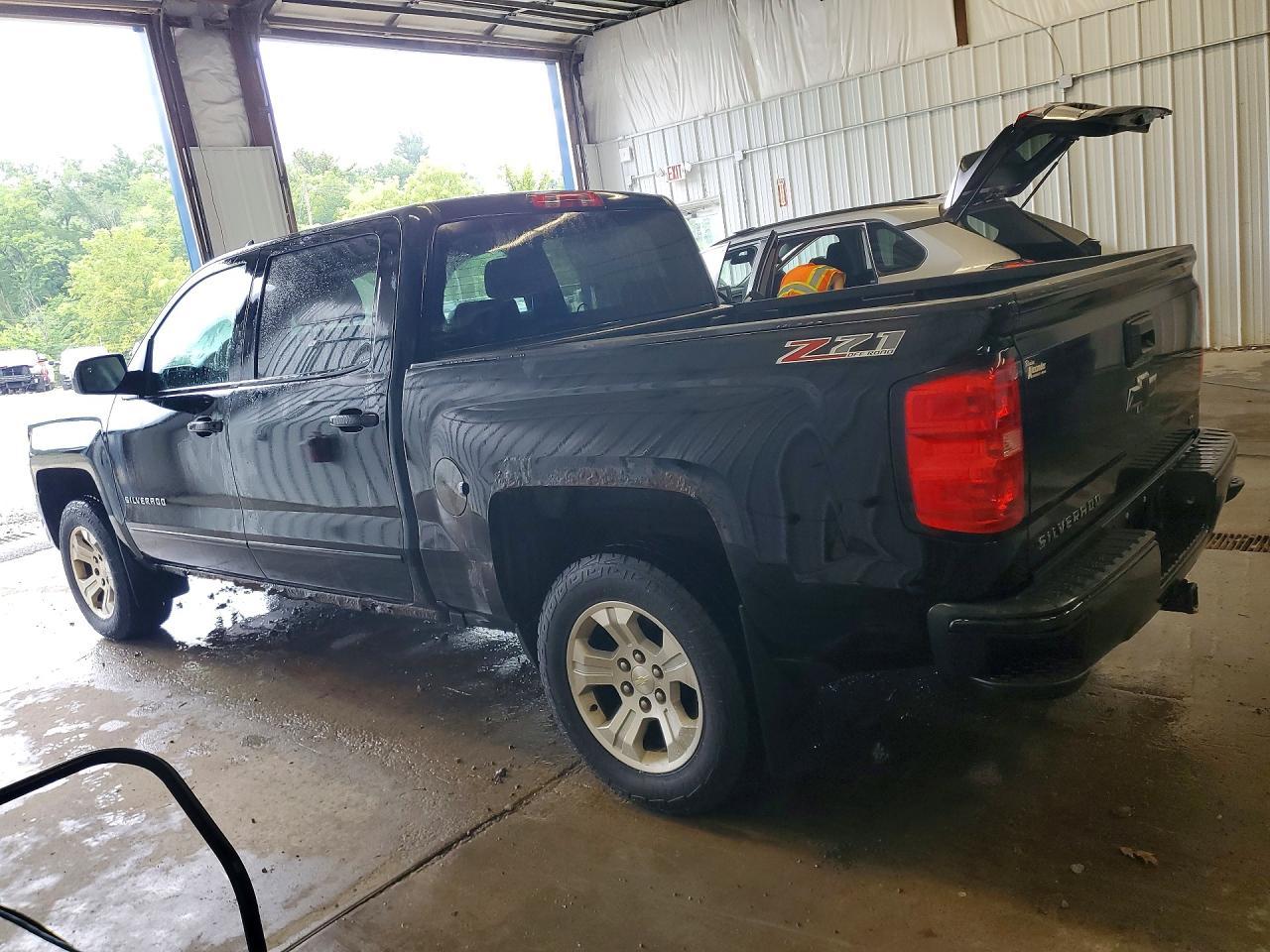 2017 Chevrolet Silverado K1500 Lt - Фото 2