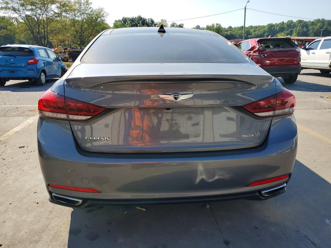 2016 Hyundai Genesis 3.8L - Image 6