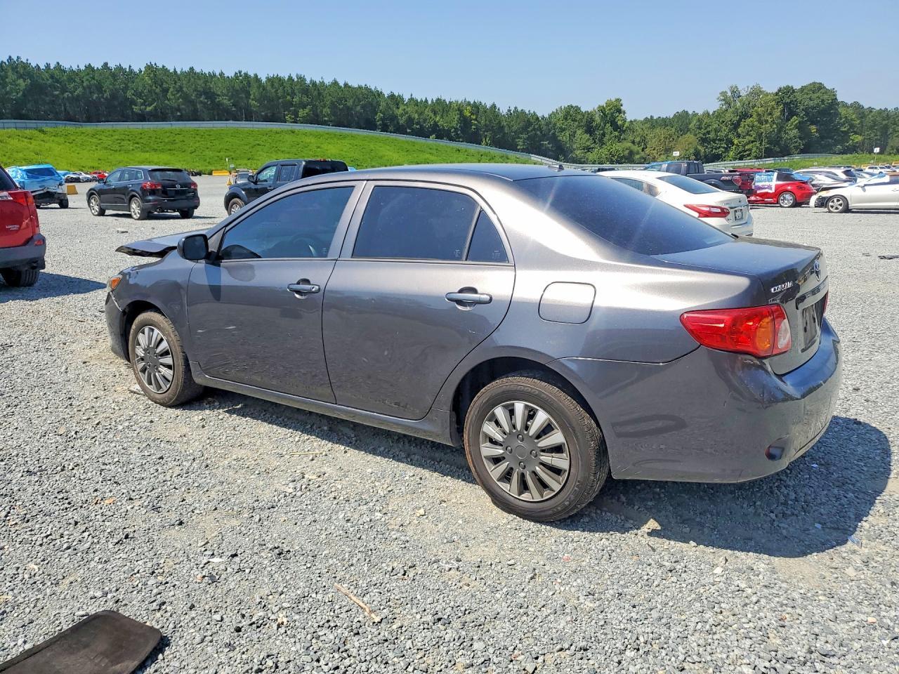 2009 Toyota Corolla Le - Image 2