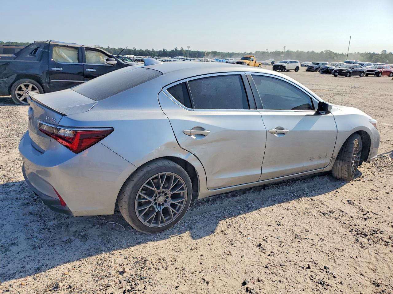 2019 Acura Ilx Premium - Фото 3