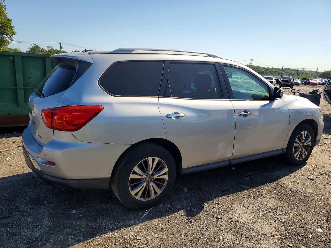 2017 Nissan Pathfinder Sv - Фото 3
