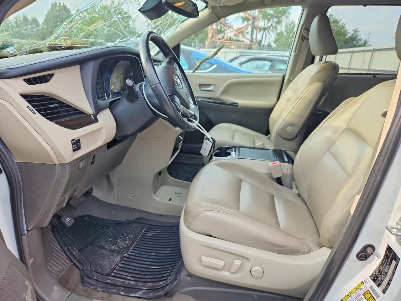 2020 Toyota Sienna Xle 8-Passenger - Фото 7