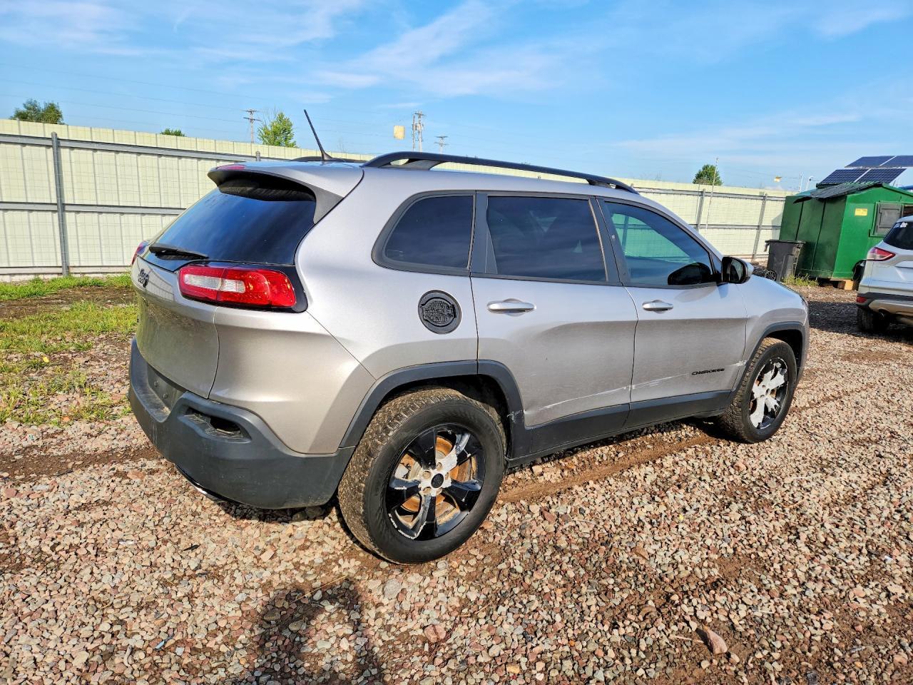 2018 Jeep Cherokee Latitude - Фото 3