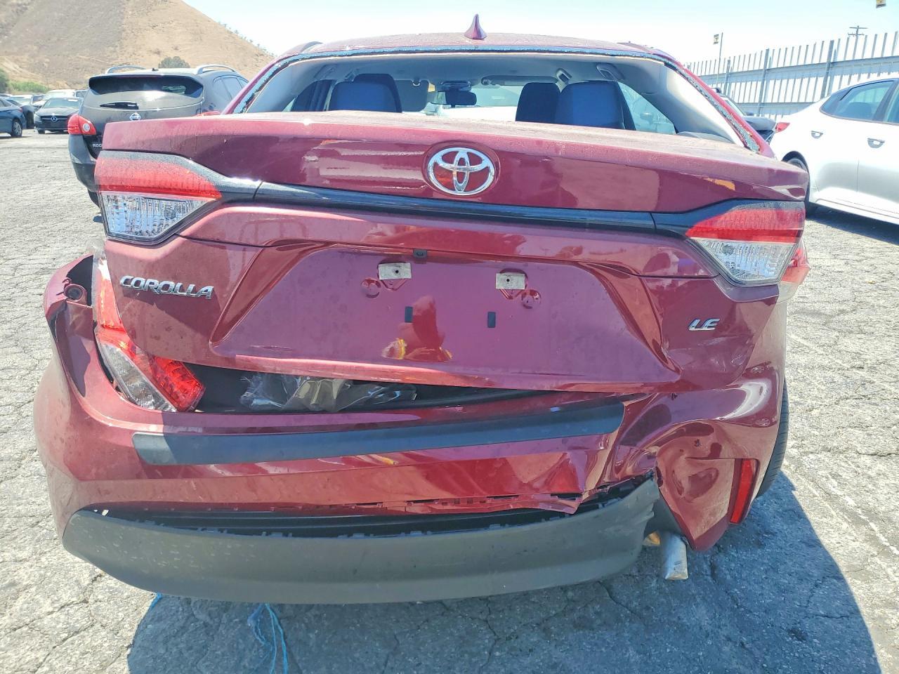 2025 Toyota Corolla Le - Фото 6