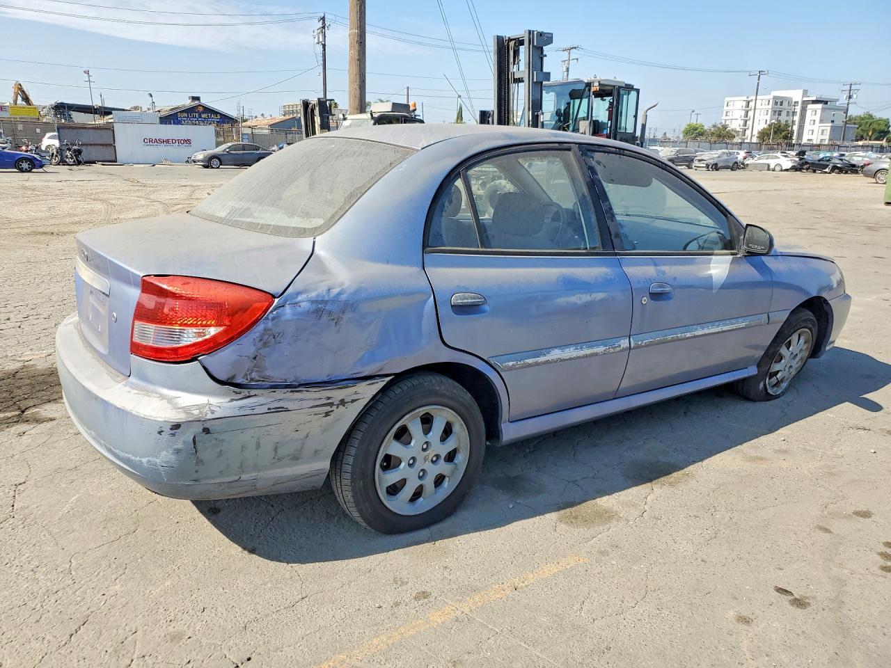 2003 Kia Rio Base - Image 3