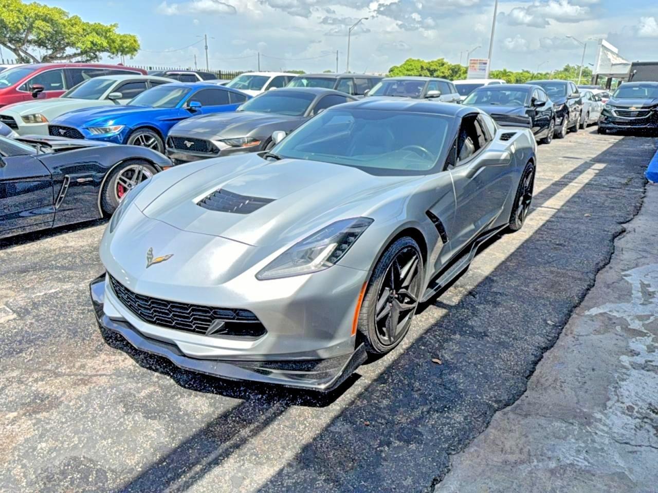 2016 Chevrolet Corvette Stingray 3Lt - Фото 2
