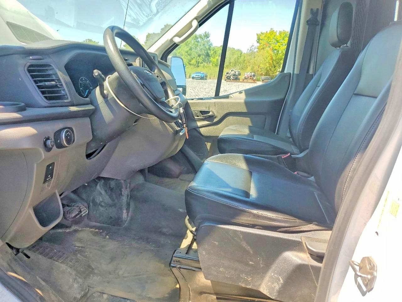 2021 Ford Transit T-250 - Image 7
