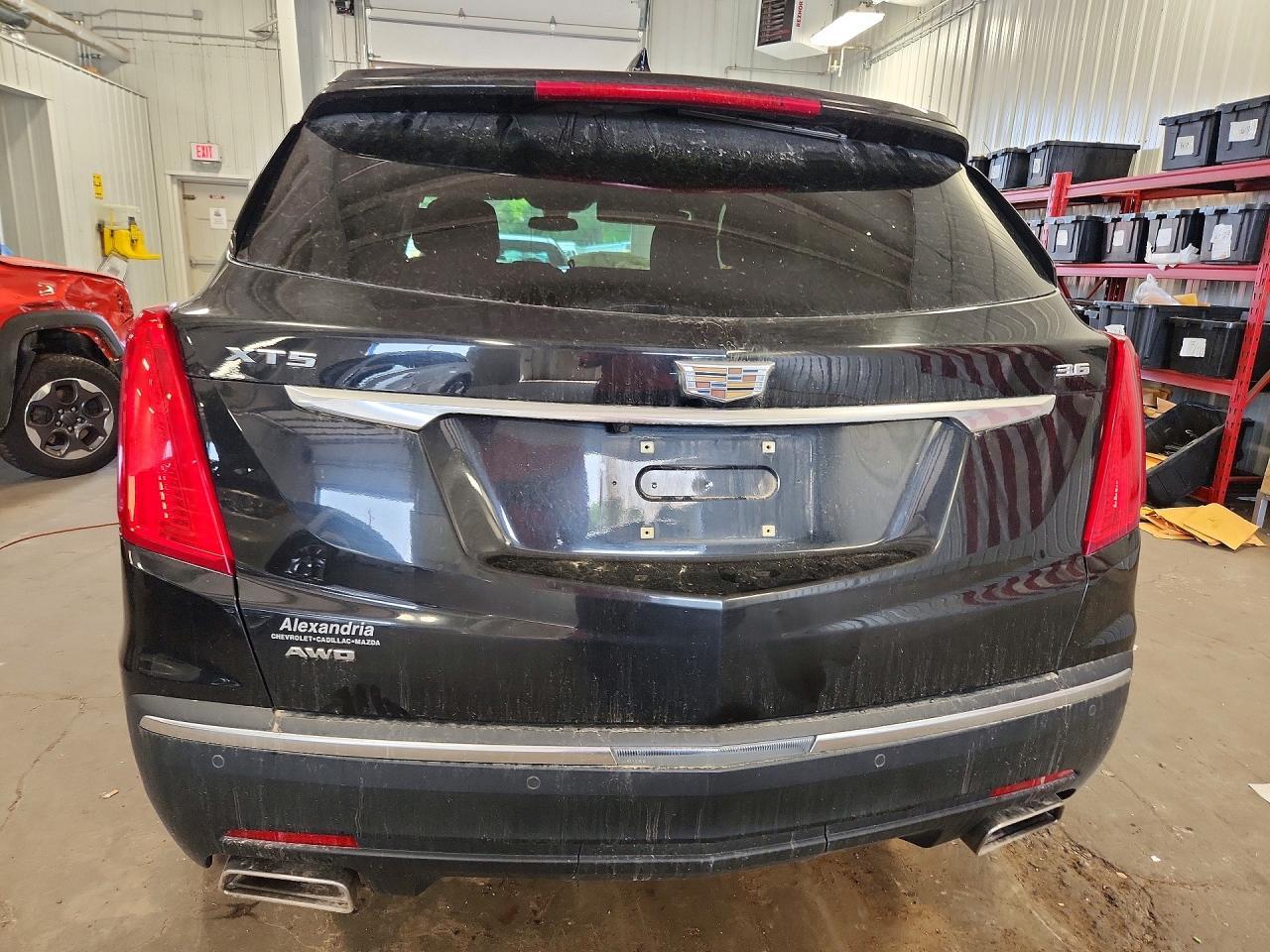 2019 Cadillac Xt5 Luxury - Image 6